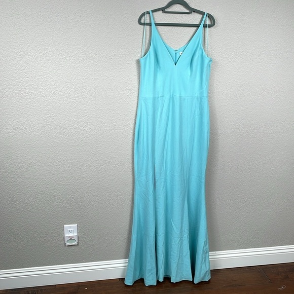 New Dress the Population Iris Dress Tranquil Blue Hourglass Slit Leg Sz XXL - Picture 3 of 14